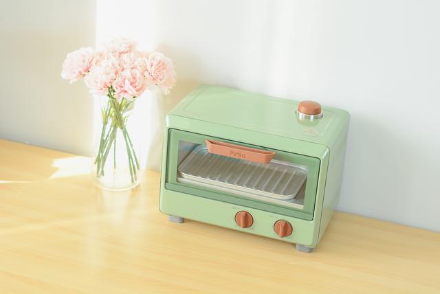 小米品罗蒸汽烤箱：年轻小资家庭烘焙神器